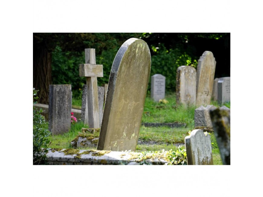 Cremation vs. Burial: Making the Informed Choice