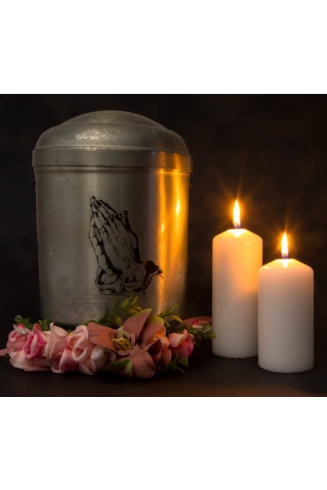 Choosing the Perfect Cremation Urn: A Meaningful Selection